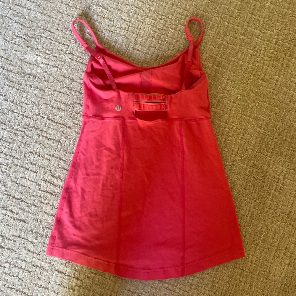Lululemon Pink tank top